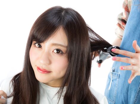 女性
